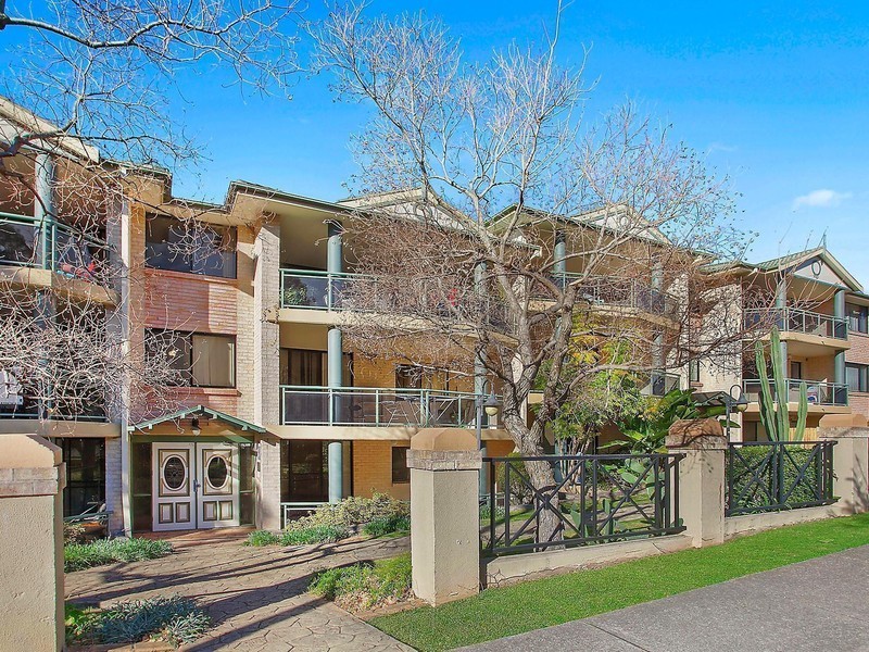 22/3 Marsden Street, Granville NSW 2142