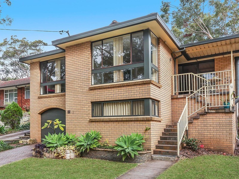 94 Bignell Street, Illawong NSW 2234