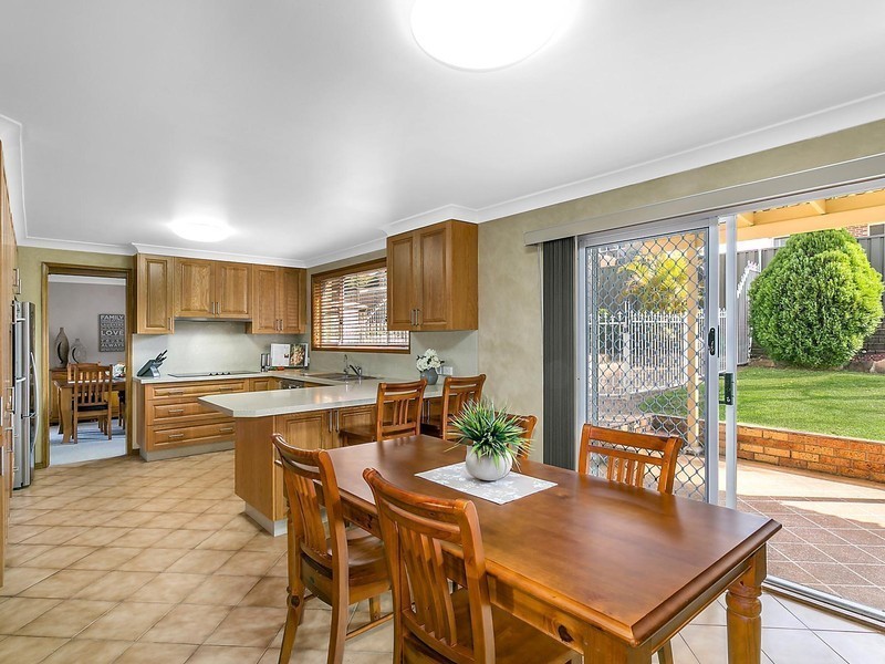 11 Florey Place, Barden Ridge NSW 2234