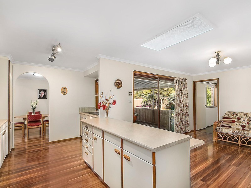 1 Ribbon Gum Close, Alfords Point NSW 2234