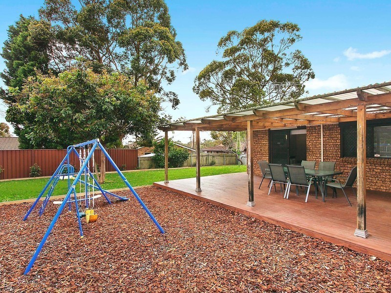 9 Bradman Road, Menai NSW 2234