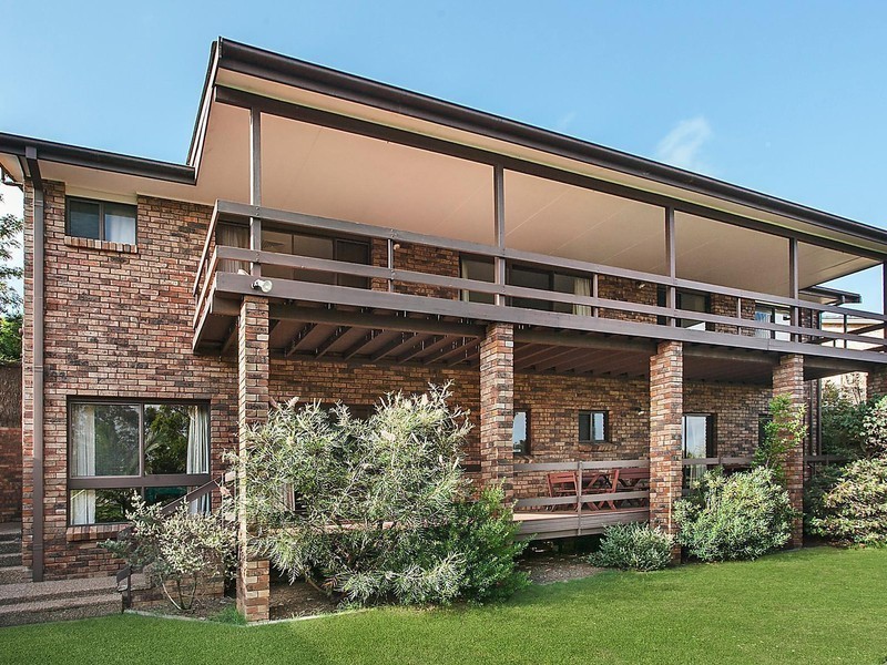 2 Flint Place, Illawong NSW 2234