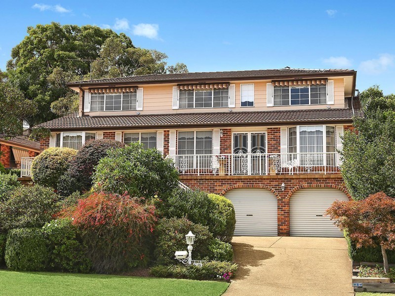 10 Blackwattle Place, Alfords Point NSW 2234