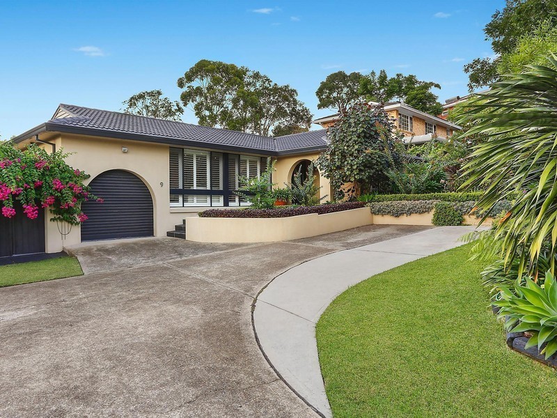 9 Shand Close, Illawong NSW 2234