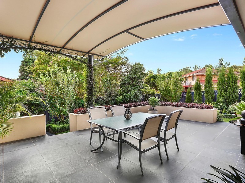 9 Shand Close, Illawong NSW 2234