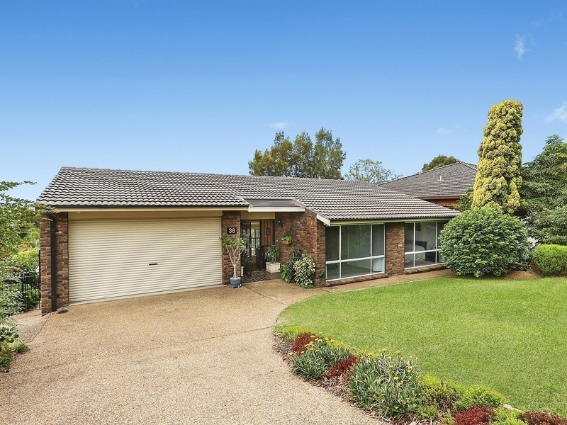 36 Austin Street, Illawong NSW 2234