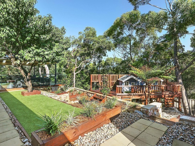 5 Nicholi Place, Alfords Point NSW 2234