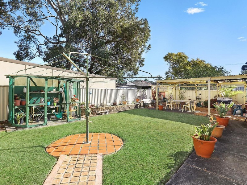 16 Langdale Avenue, Revesby NSW 2212