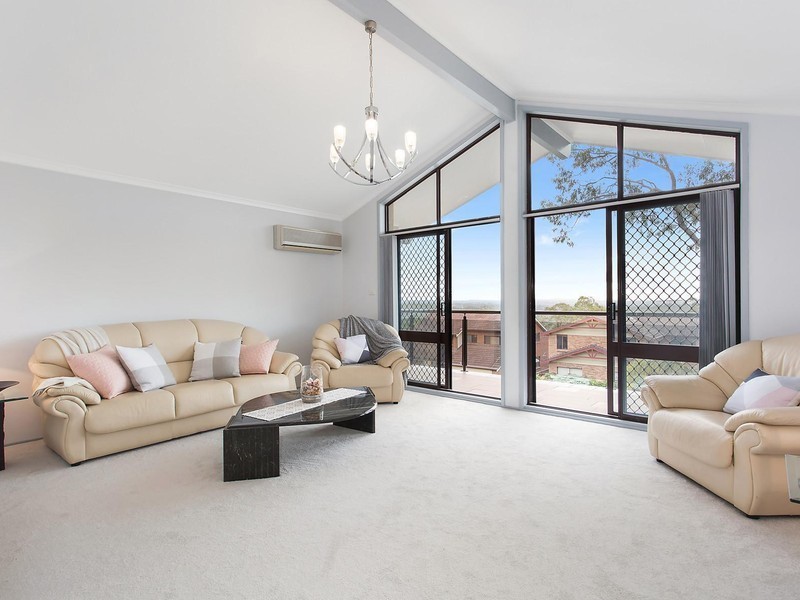 12 Blackwattle Place, Alfords Point NSW 2234