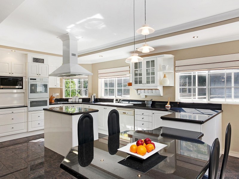 19 Bottlebrush Place, Alfords Point NSW 2234