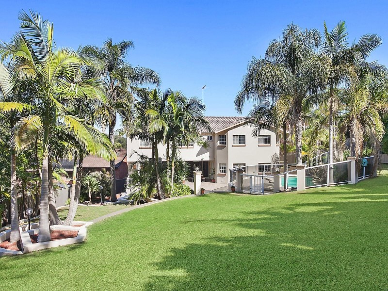 19 Bottlebrush Place, Alfords Point NSW 2234