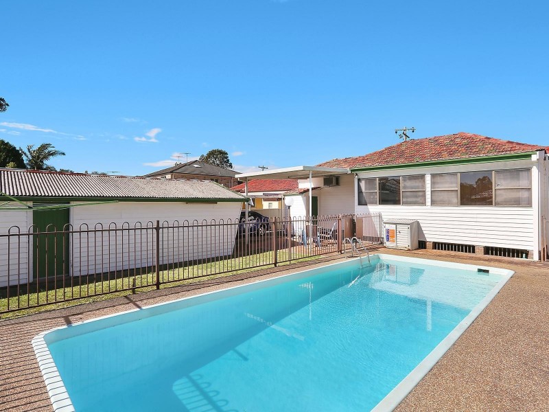 14 Langdale Avenue, Revesby NSW 2212