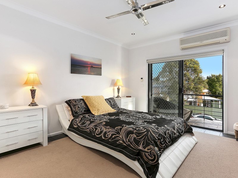 1 Llanberis Drive, Menai NSW 2234