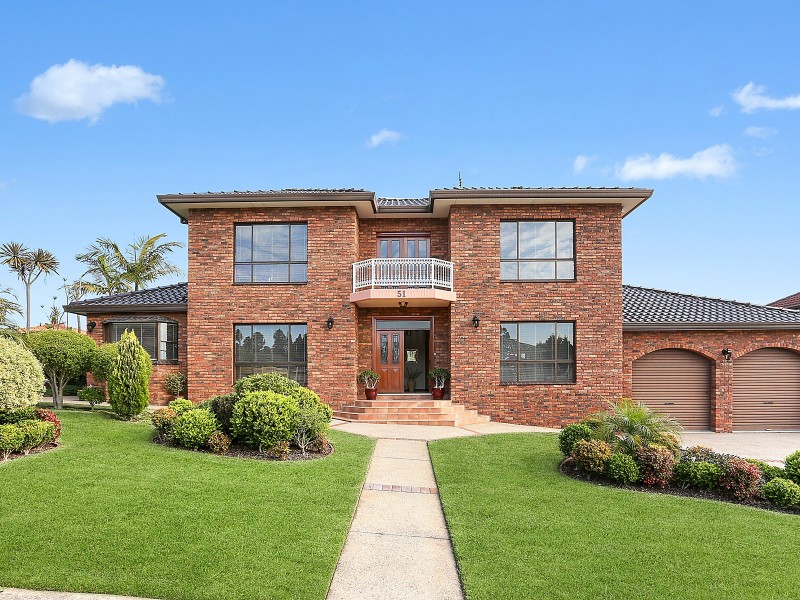 51 Royal Oak Drive, Alfords Point NSW 2234