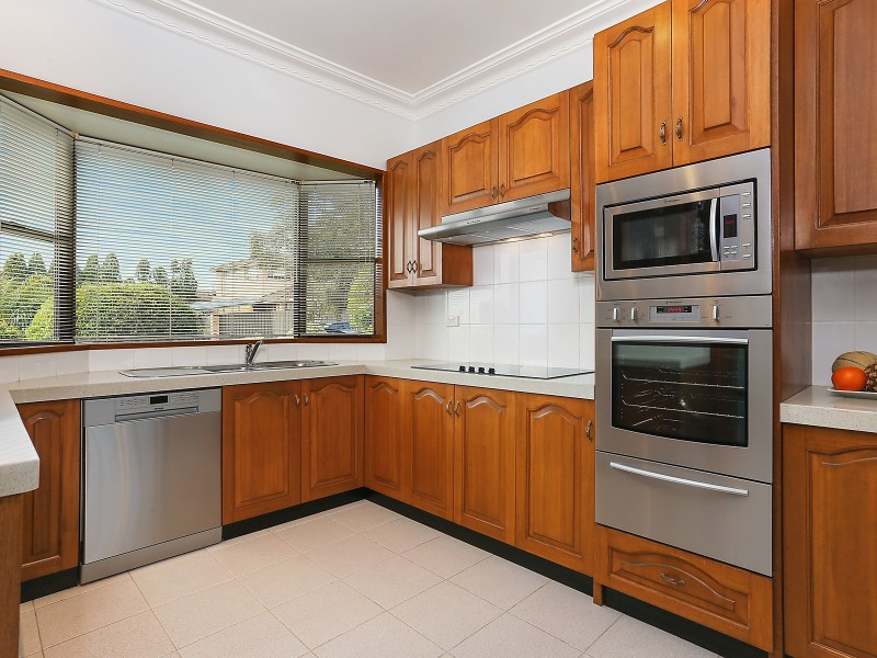 51 Royal Oak Drive, Alfords Point NSW 2234