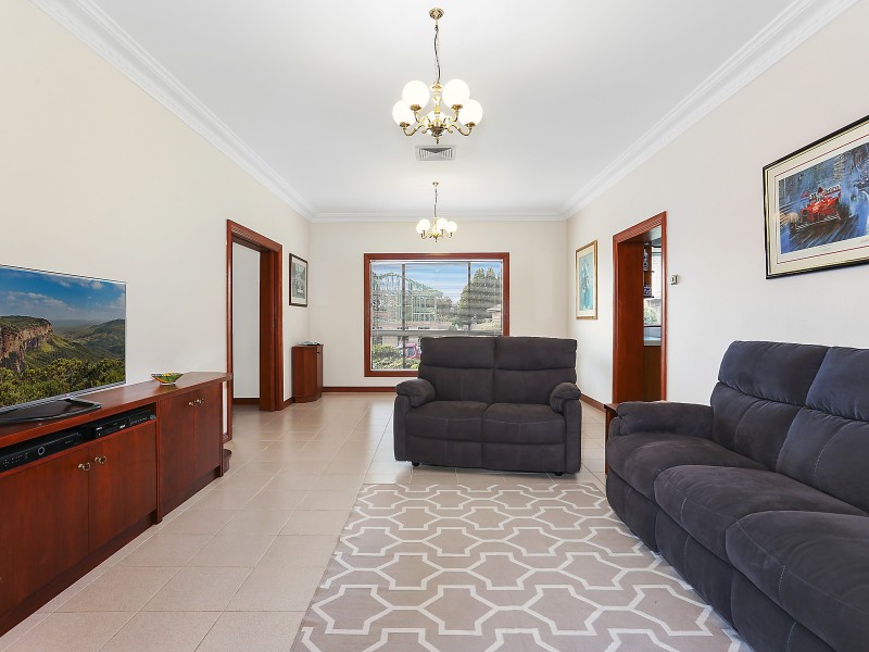 51 Royal Oak Drive, Alfords Point NSW 2234