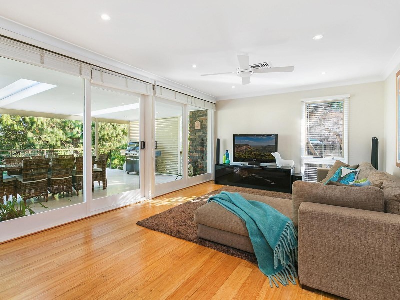 125 Hall Drive, Menai NSW 2234