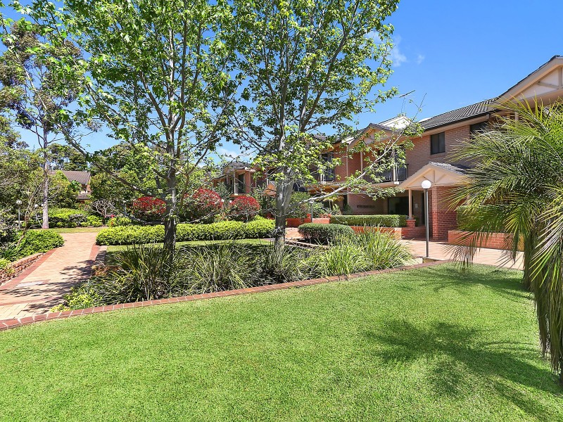 11/8 Warumbui Avenue, Miranda NSW 2228