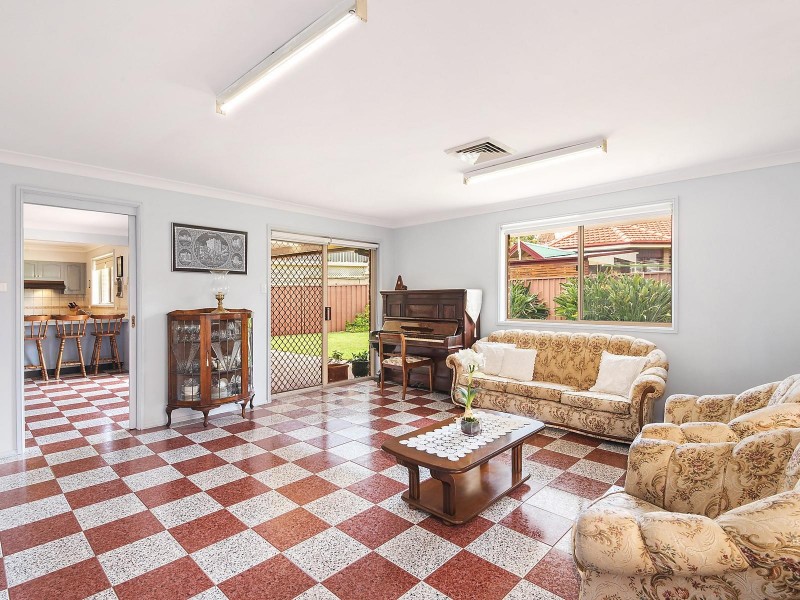 4 Karri Place, Alfords Point NSW 2234