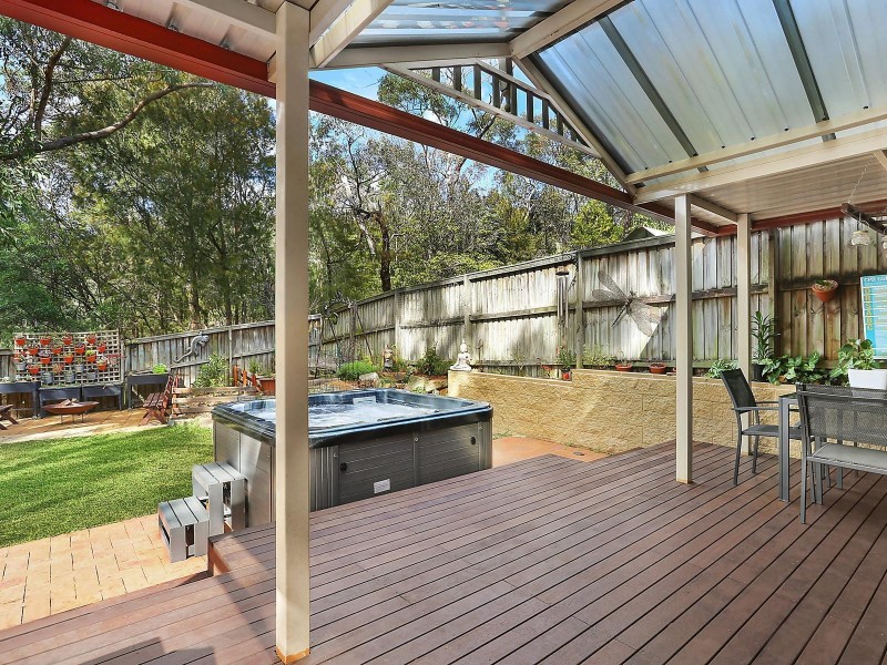 18A Silverleaf Row, Menai NSW 2234
