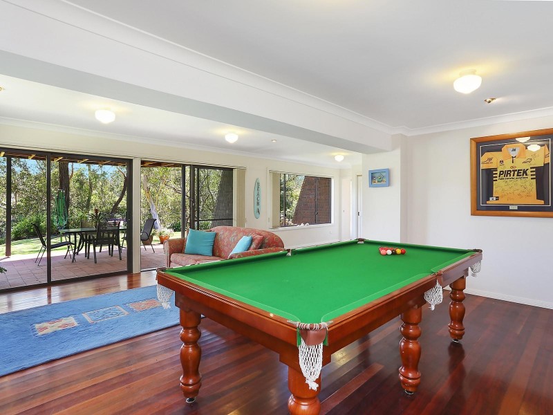 107 Blaxland Drive, Illawong NSW 2234