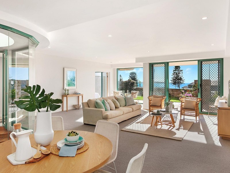 2/1 Tullimbar Road, Cronulla NSW 2230