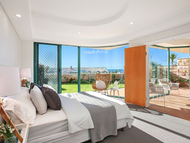 2/1 Tullimbar Road, Cronulla NSW 2230