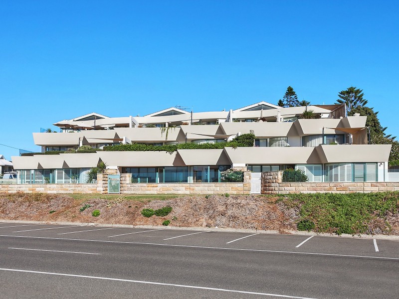 2/1 Tullimbar Road, Cronulla NSW 2230