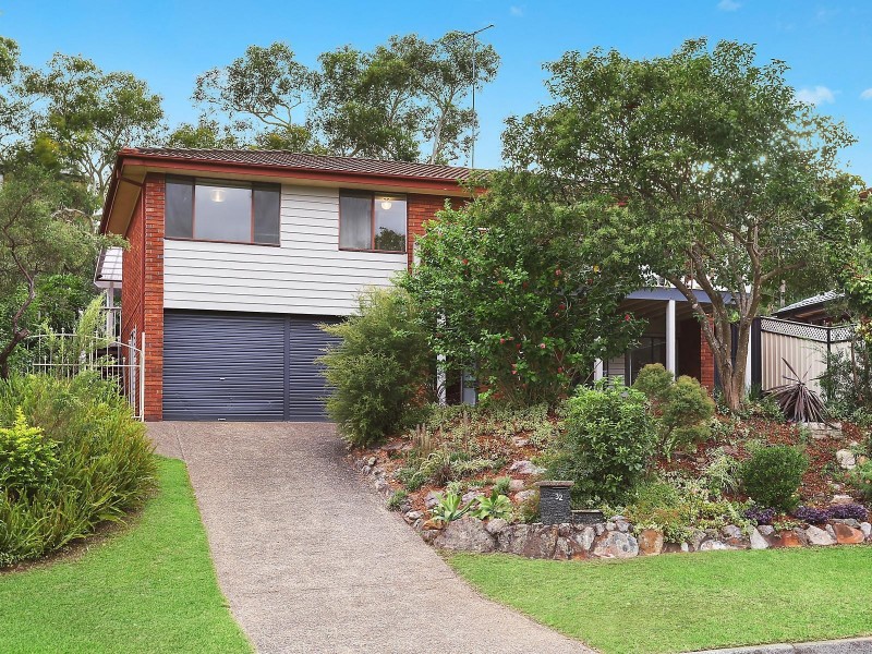 32 Belarada Close, Bangor NSW 2234