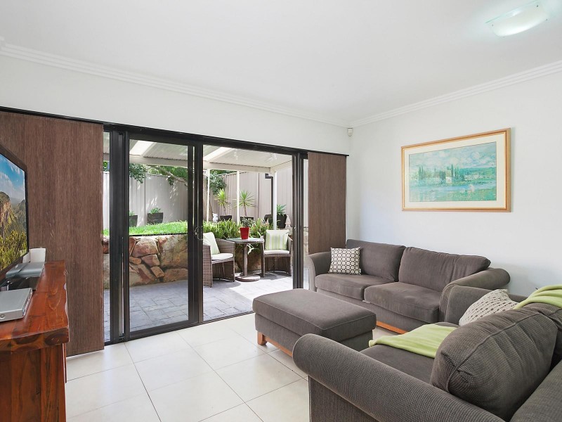 15/54 Osprey Drive, Illawong NSW 2234