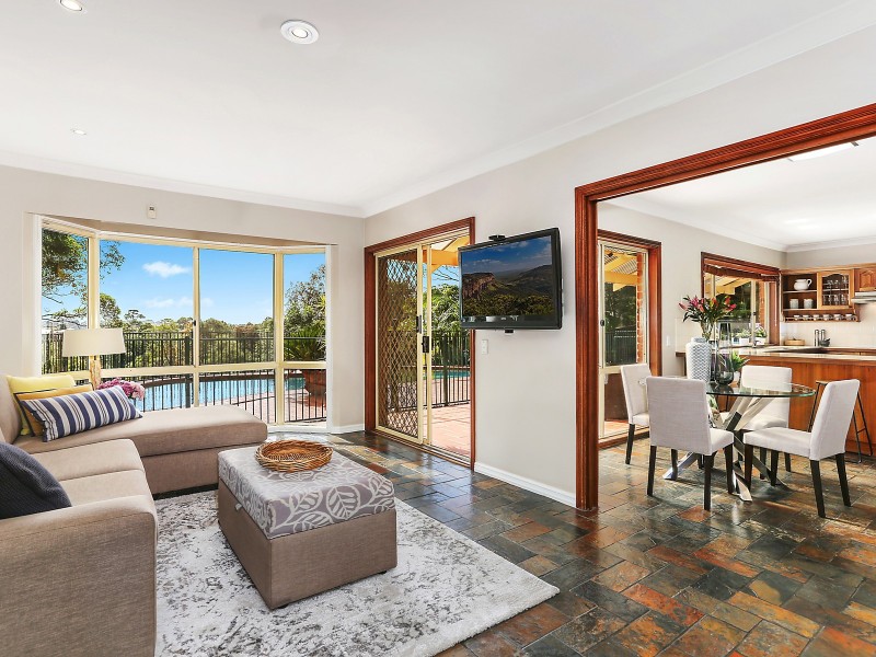 4 Brice Close, Illawong NSW 2234