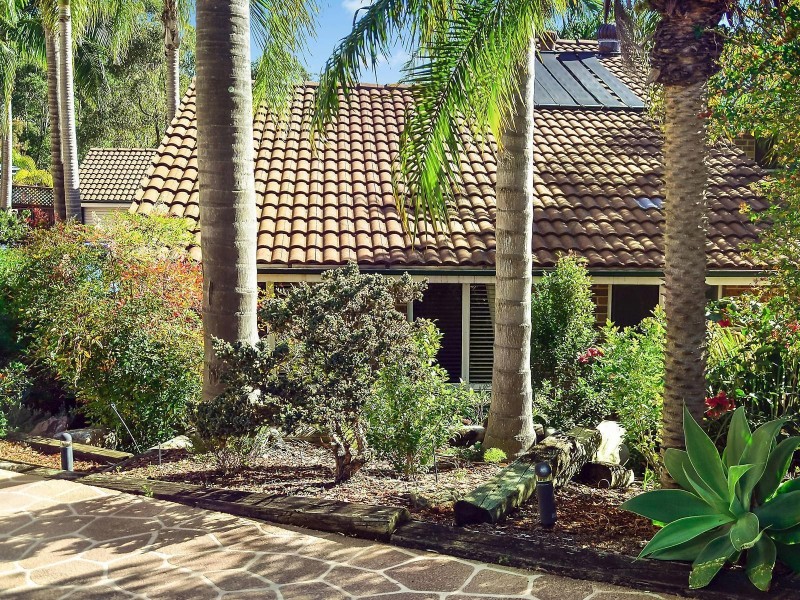 16 Brushwood Drive, Alfords Point NSW 2234