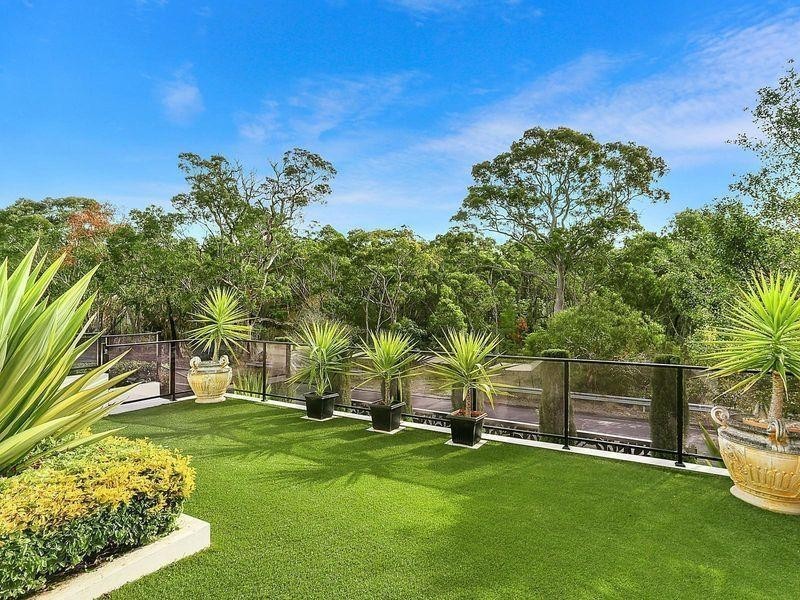 94 Beaumaris Drive, Menai NSW 2234