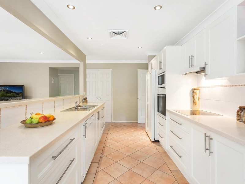 11 Saunders Place, Menai NSW 2234