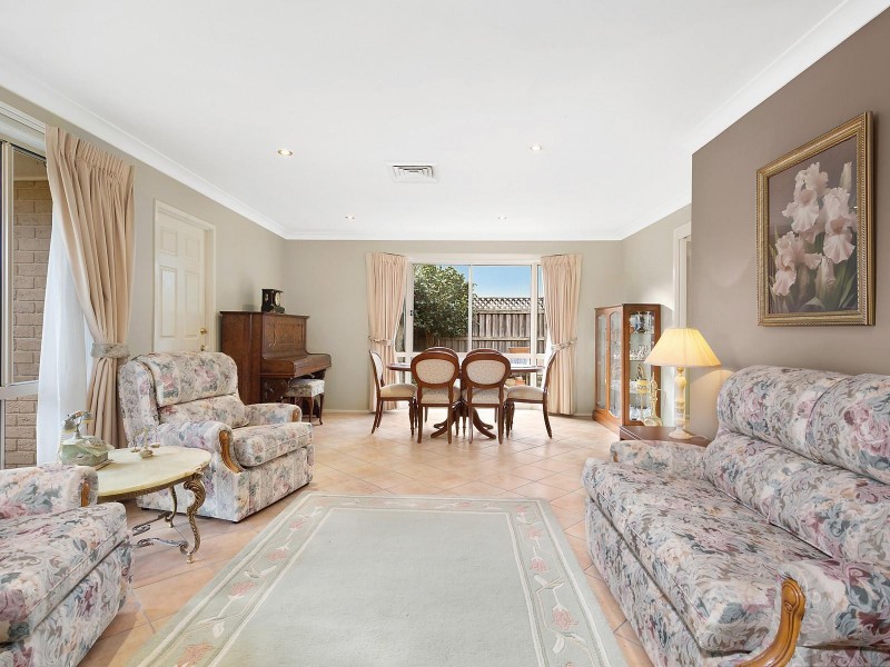 11 Saunders Place, Menai NSW 2234