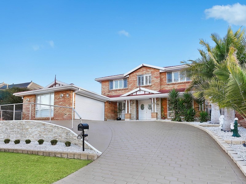 12 The Woods Circuit, Menai NSW 2234