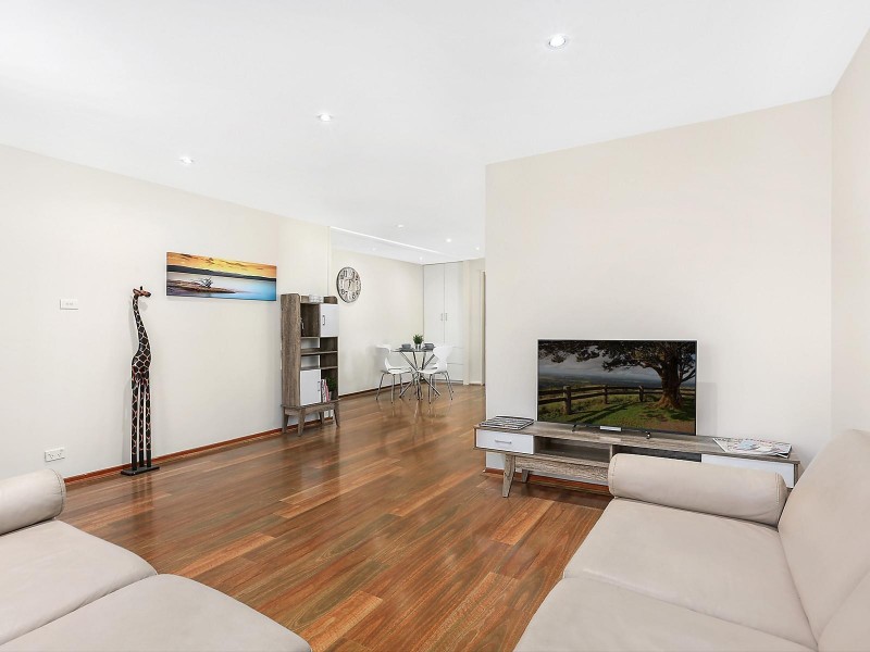 11 Bromwich Place, Menai NSW 2234