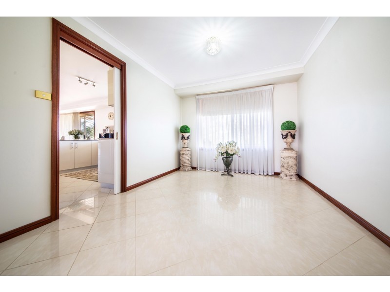 10 Bray Grove, Menai NSW 2234