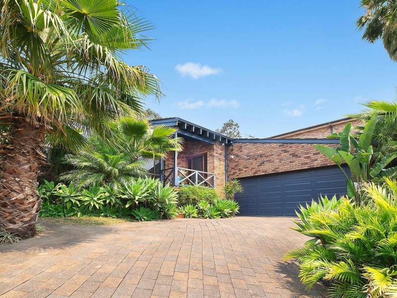 1 Stolle Close, Menai NSW 2234