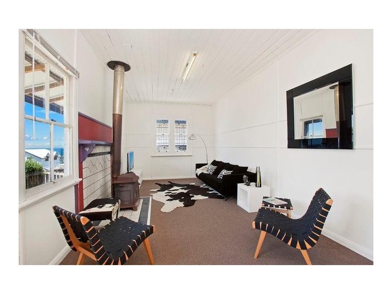 20 Northcote Street, Coledale NSW 2515