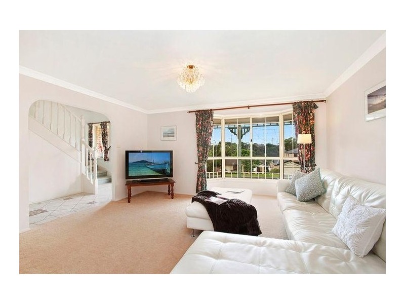 4 Blackbutt Place, Bulli NSW 2516