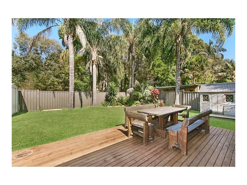 21 Benelong Street, Bulli NSW 2516