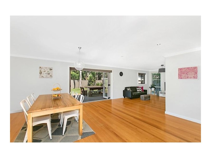 21 Benelong Street, Bulli NSW 2516