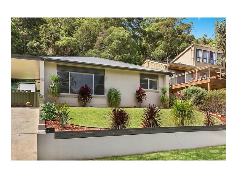 42 Alanson Avenue, Bulli NSW 2516