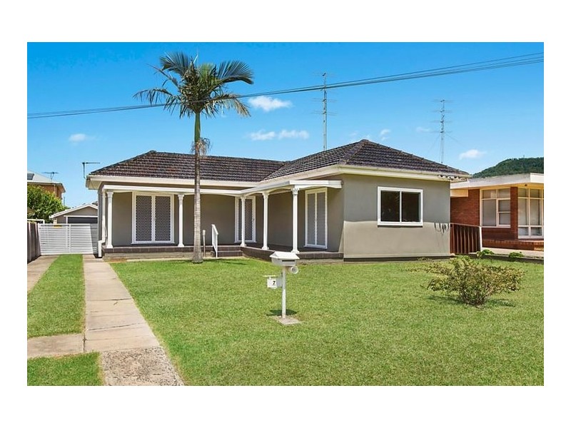 7 Balfour Street, Fairy Meadow NSW 2519