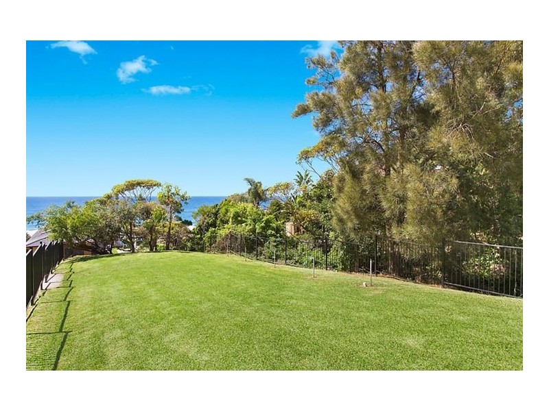 555 Lawrence Hargrave Drive, Wombarra NSW 2515