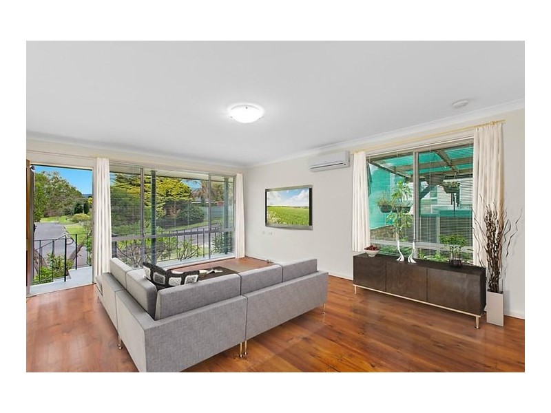 17 Gilba Road, Koonawarra NSW 2530