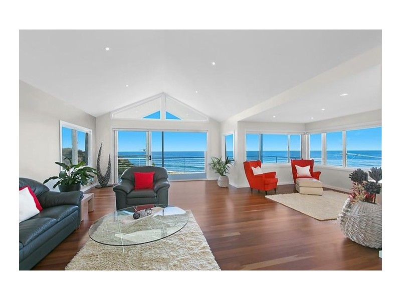 660 Lawrence Hargrave Drive, Coledale NSW 2515