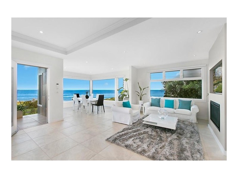 660 Lawrence Hargrave Drive, Coledale NSW 2515