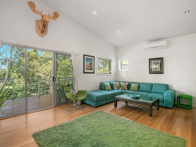 33F Hospital Road, Bulli NSW 2516